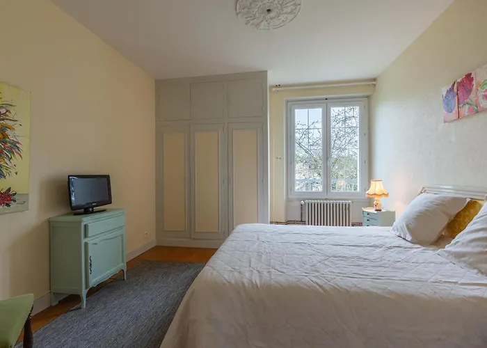 Chez Maryse Et Guy - Bel Appt Pour 4 Avec Jardin