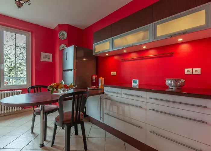 Chez Maryse Et Guy - Bel Appt Pour 4 Avec Jardin