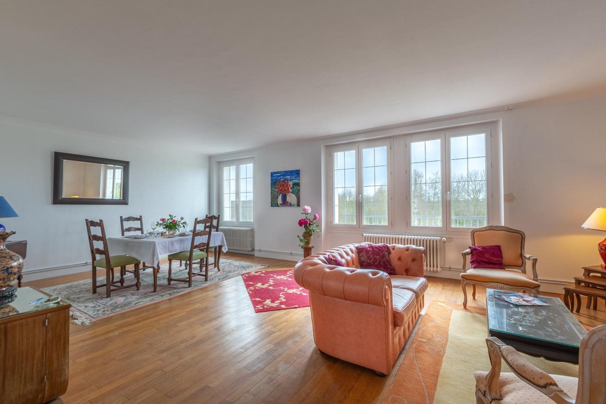 Chez Maryse Et Guy - Bel Appt Pour 4 Avec Jardin Apartment La Ville-aux-Clercs