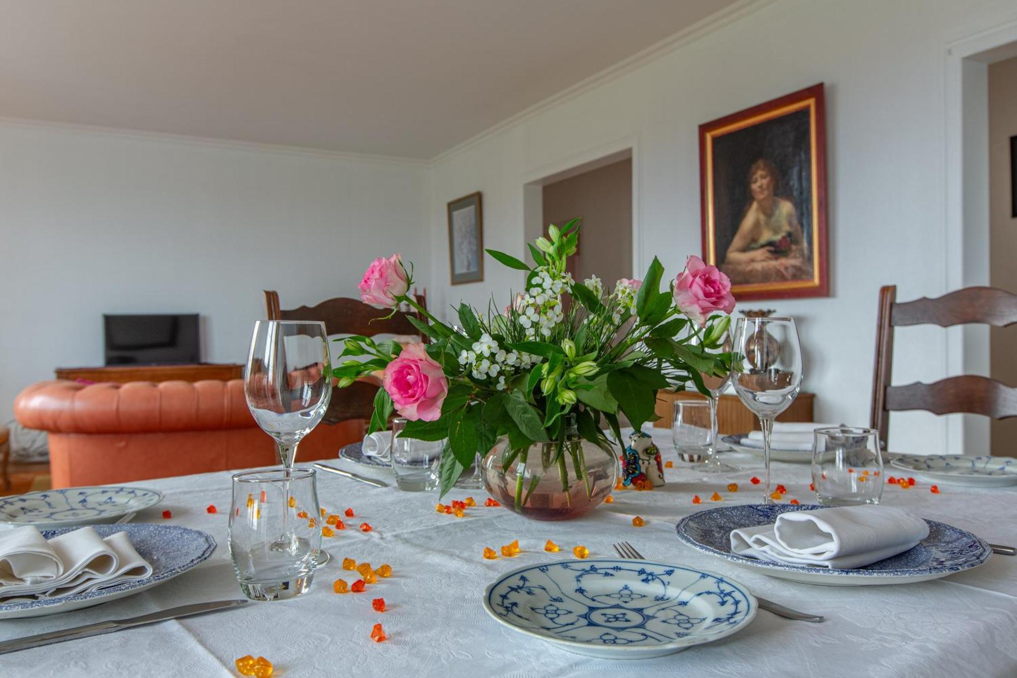 Apartment Chez Maryse Et Guy - Bel Appt Pour 4 Avec Jardin *